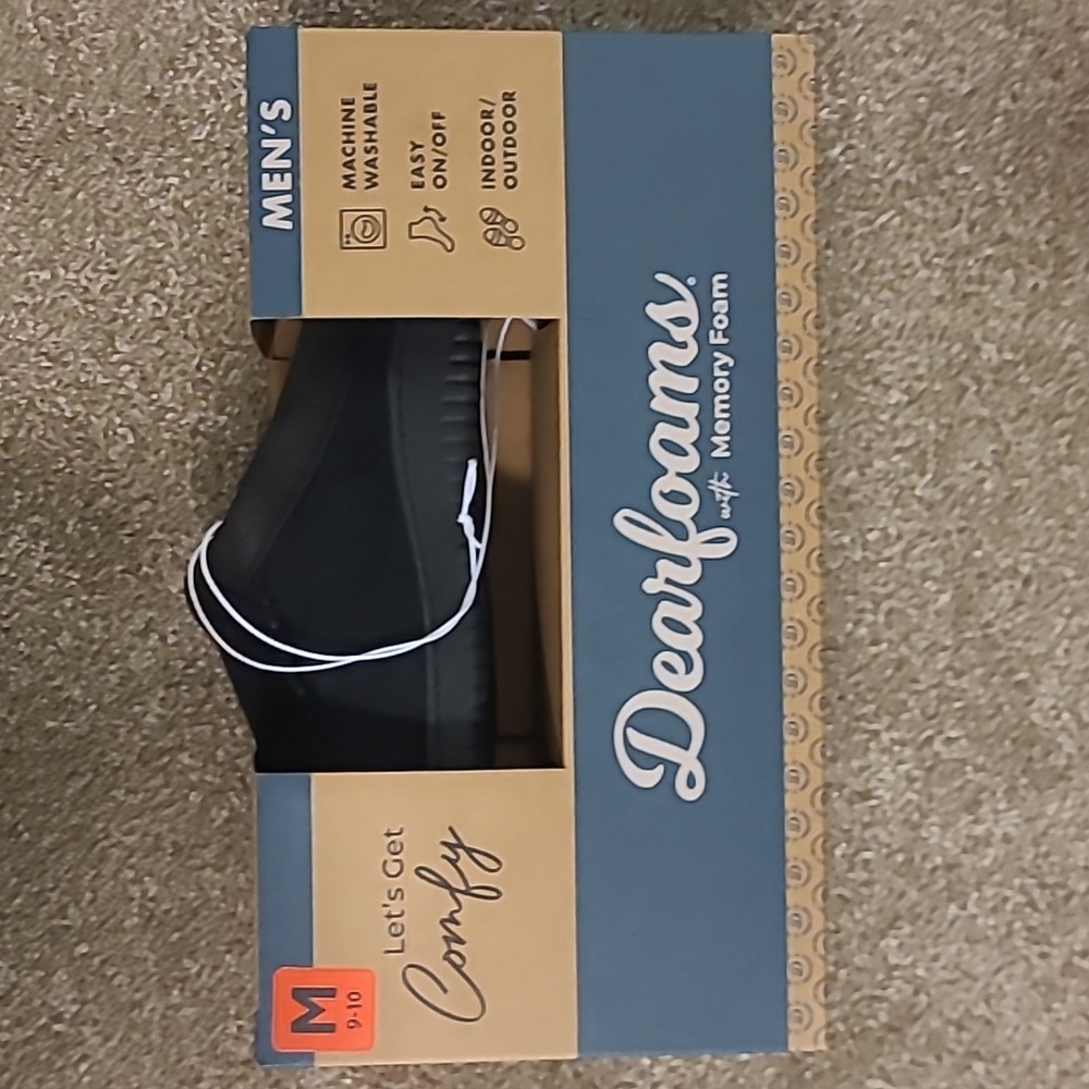 NWT Men's Dearfoams Slippers - Picture 8 of 8